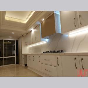 کابینت‌سازی حرفه‌ای ۲۰ سال تجربه اجرای بی‌دغدغه