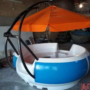 قایق های گرد دوناتی هشت نفره